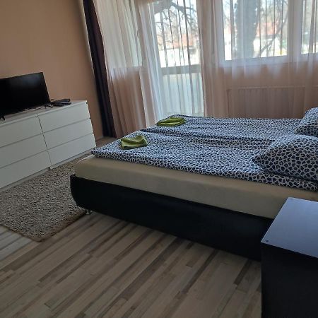 Gödöllő Palota Apartman 아파트 외부 사진