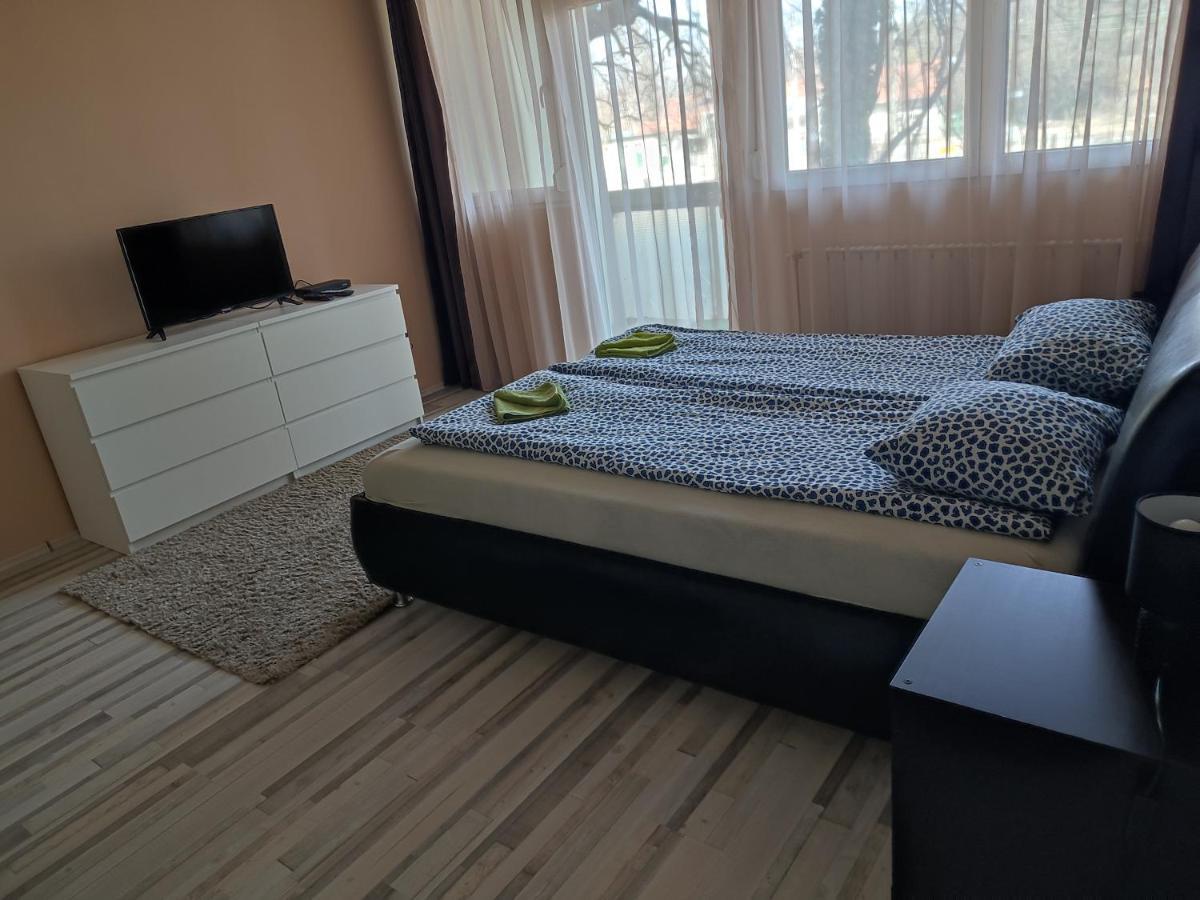 Palota Apartman Gödöllő 외부 사진